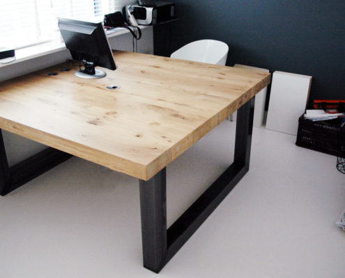 Bureau | eikenhout met staal